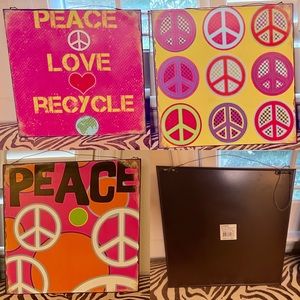 Set of 3 metal peace signs